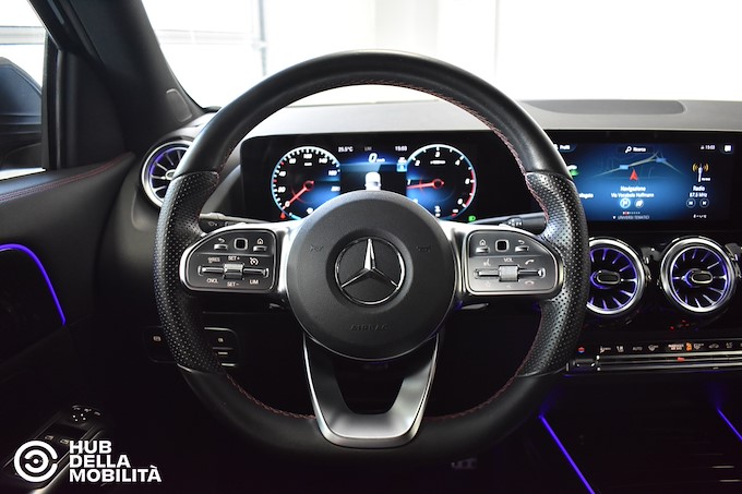 MERCEDES-BENZ GLA 220 d Automatic 4Matic Premium